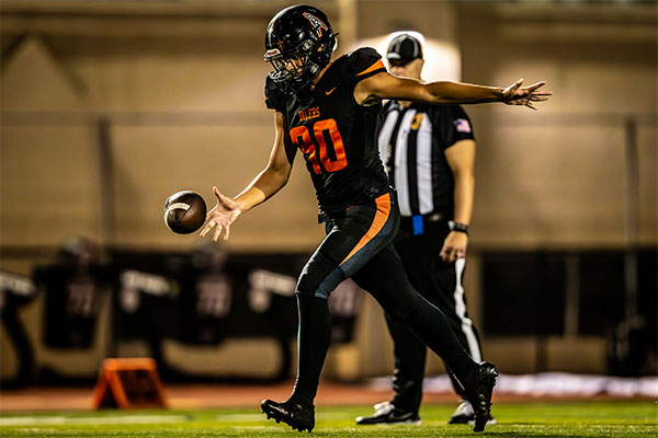 Mattheo Zavala getting ready to punt.